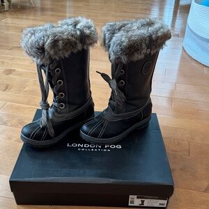 London Fog Black Boots with Gray Fur Trim